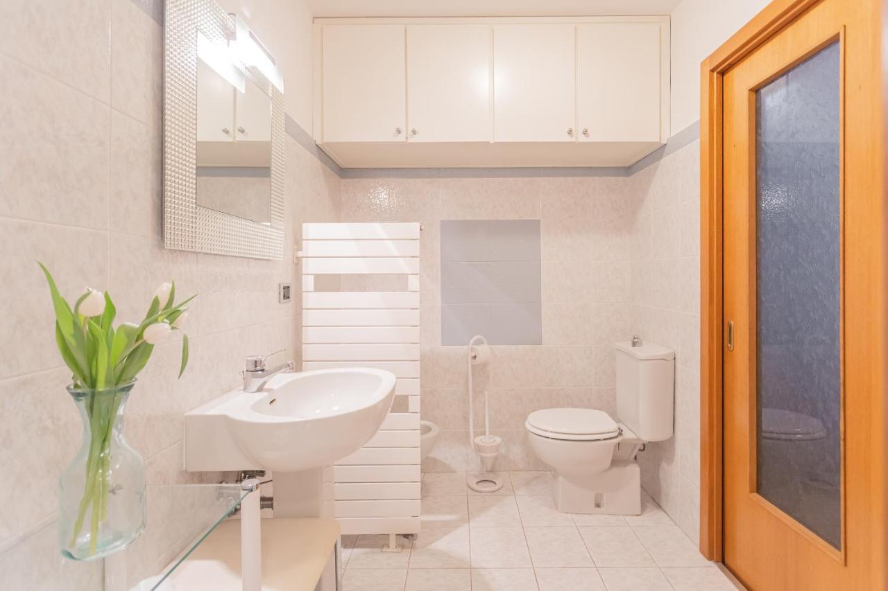 Volta By Rent Como